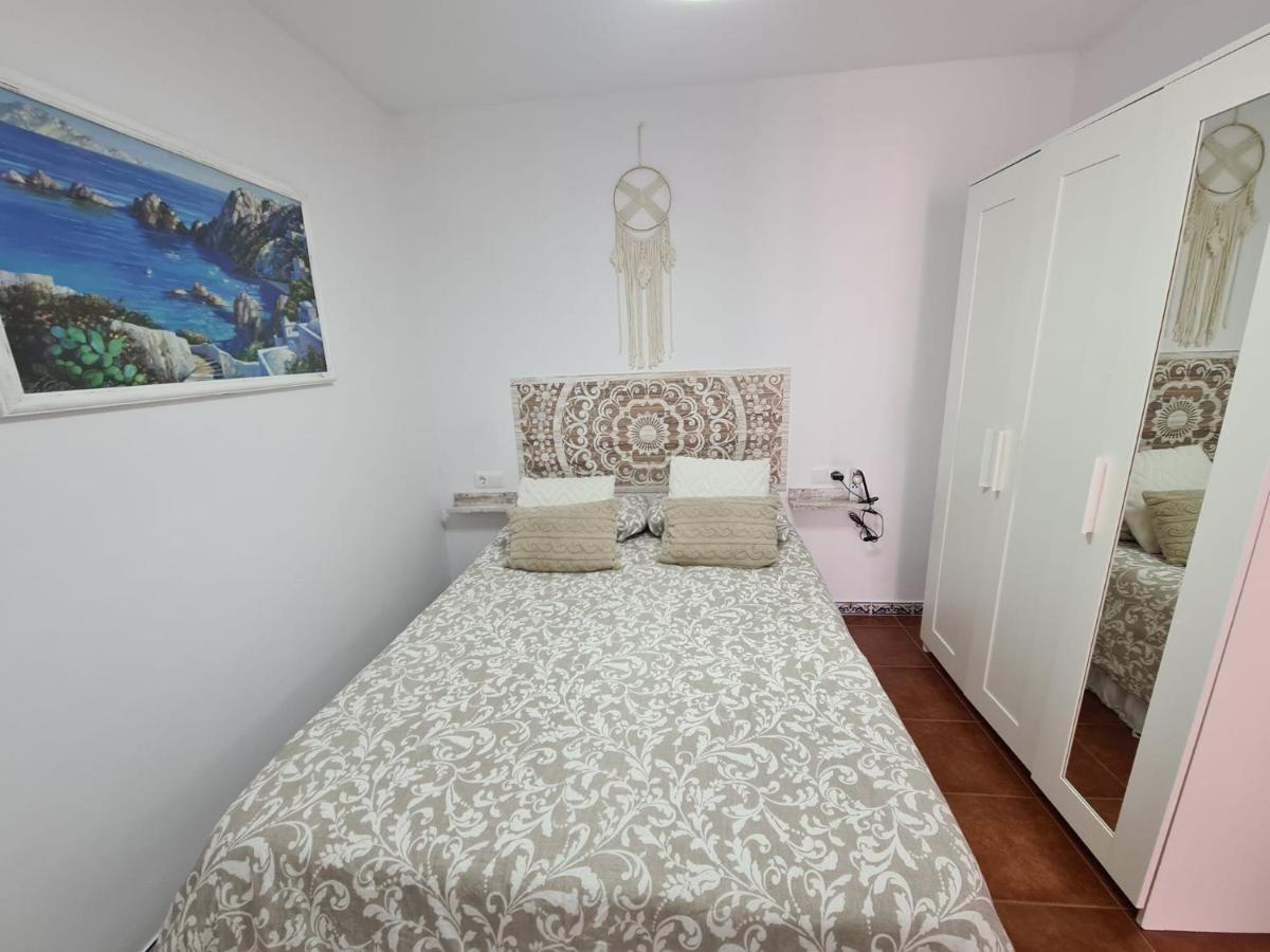 Villa Pitato Nuevo, Cerca De La Playa, Parking En La Puerta Del Alojamiento La Cala Del Moral Exterior foto